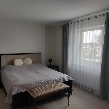 Apartament Namas Prie Mariu Kłajpeda